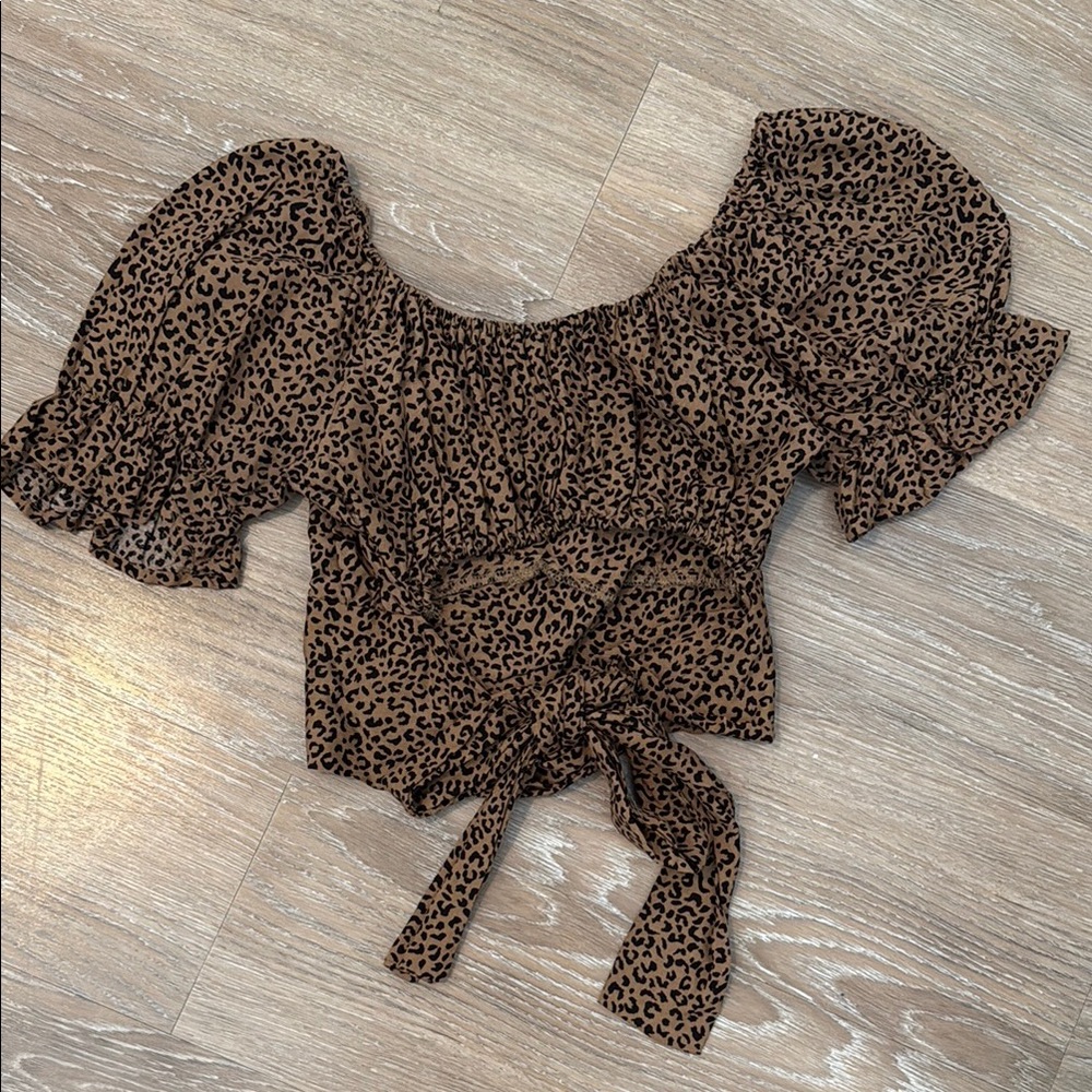 Princess Polly Leopard Print Puff Sleeve Crop Blouse